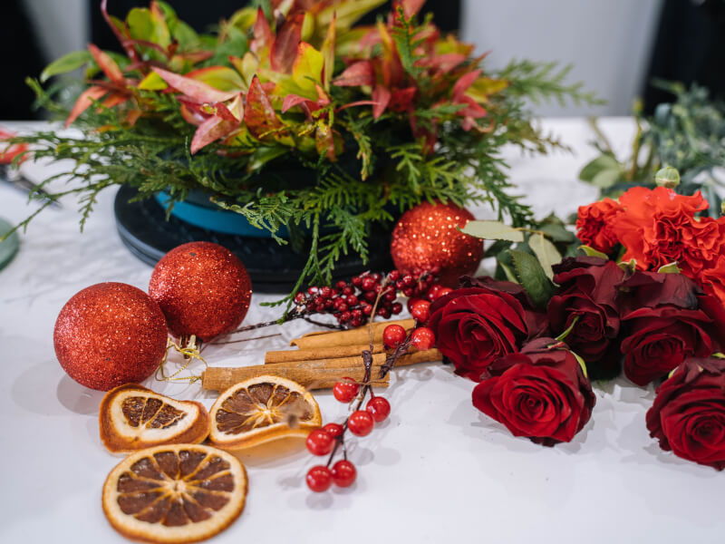 Botanical Themed Christmas Gift Experiences for Passionate Plant Lovers